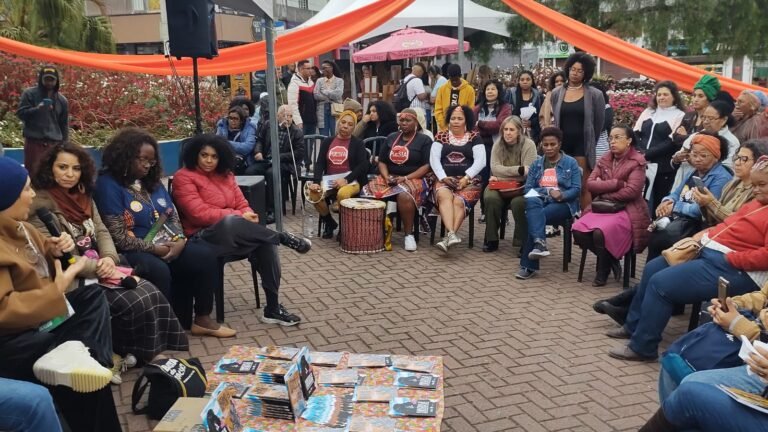 Feira Literária Negra movimentou a cidade no último sábado