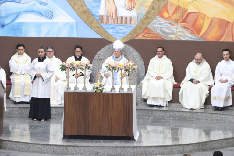 Festa da Padroeira reuniu milhares de fiéis em três dias de celebração