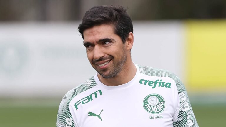 Ser treinador de futebol no Brasil é viver na corda bamba