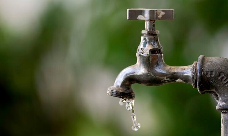 Segunda-feira, dia mais quente do ano, aumentou o consumo de água na cidade