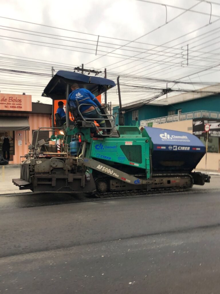 Tabelião Passarella recebe último trecho de recapeamento