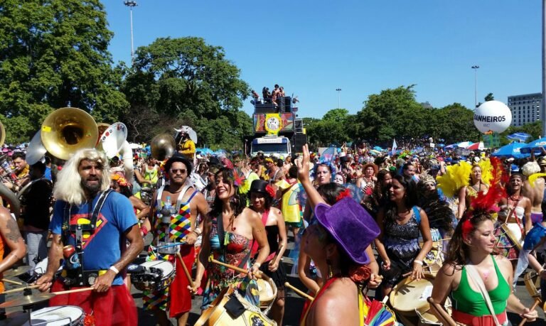 Carnaval de São Paulo terá recorde com 676 blocos na avenida