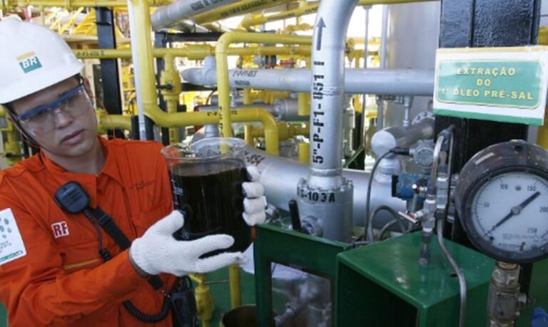 Brasil tem recorde de produção de petróleo e gás em setembro