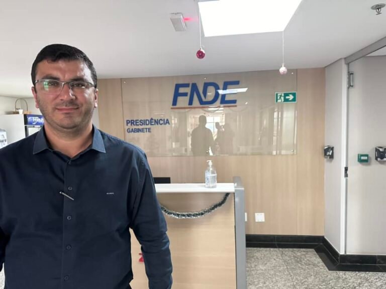 Em Brasília, Aladim busca recursos para Saúde e Educação