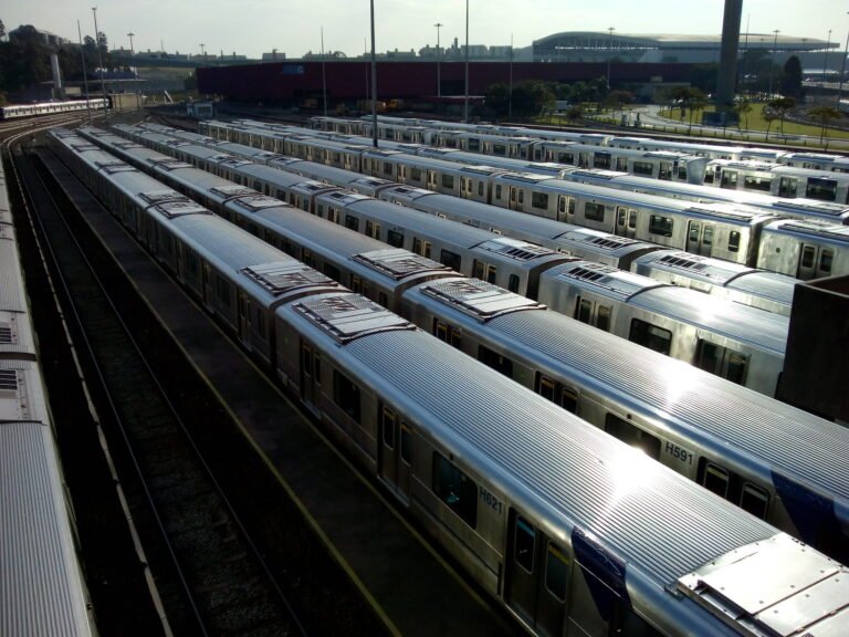 Governo de SP anuncia edital para aquisição de 44 novos trens do Metrô