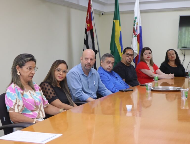 Prefeito deu posse aos conselheiros tutelares para mandato de quatro anos