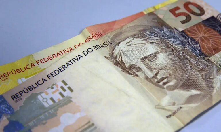 Contribuição do MEI tem novo valor com alta do salário mínimo em 202