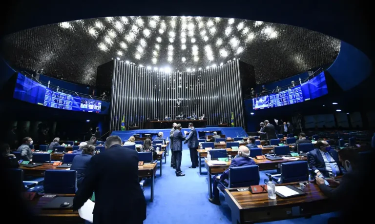 Senado vai votar Reforma Eleitoral que prevê fim da reeleição