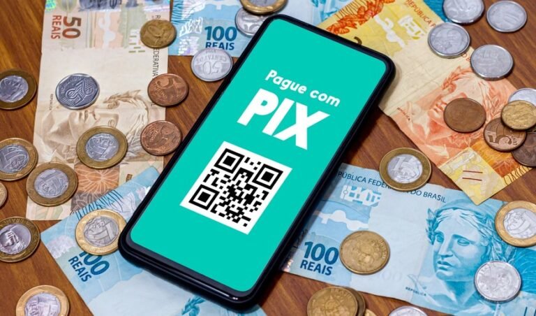 Pix movimentiu R$ 17,18 trilhões no ano passado