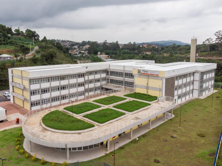 Fatec abre mais de 100 vagas para cursos superiores na unidade Franco da Rocha