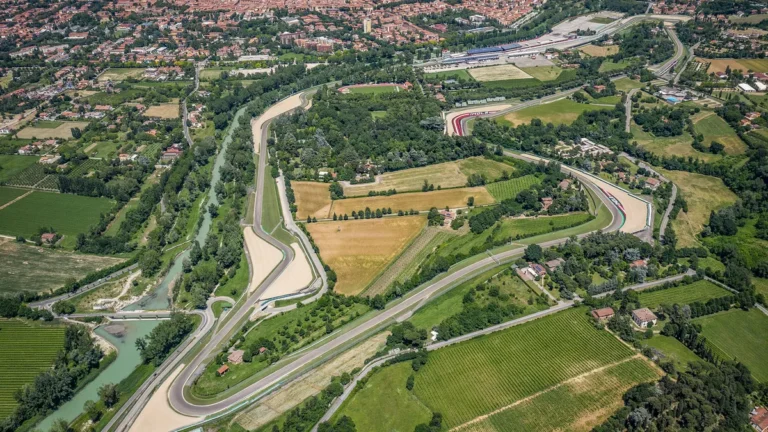 Circuito de Emilia Romagna recebe a sétima etapa da Fórmula 1