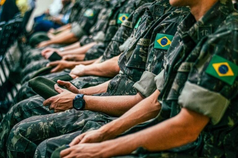 Prazo para alistamento militar obrigatório termina dia 30