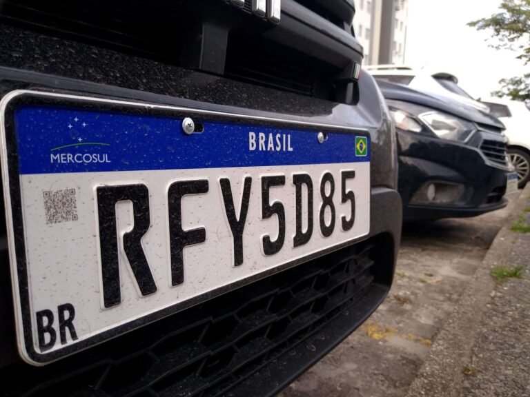 Aberto calendário de licenciamento de veículos para 2024
