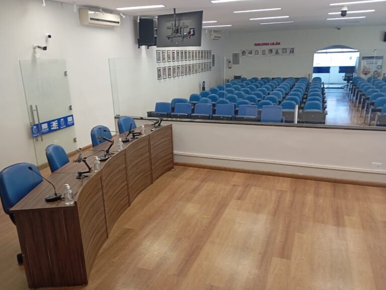 120 candidatos vão disputar 13 cadeiras na Câmara de Vereadores