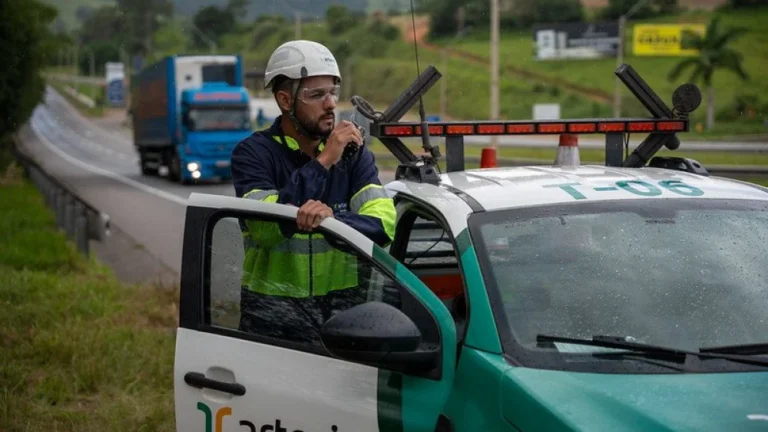 1,5 milhão de veículos na Fernão Dias no Ano Novo