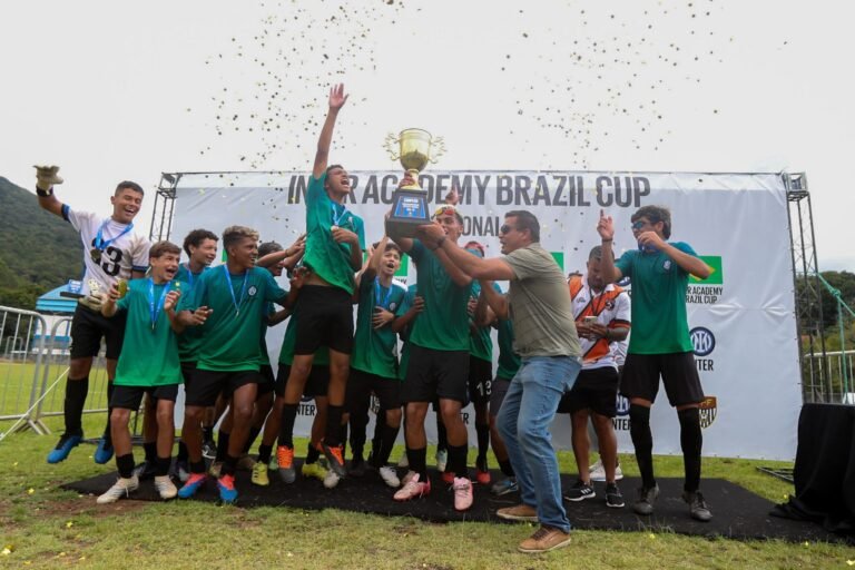 Equipe Sub-15 de Mairiporã irá representar o Brasil em Milão