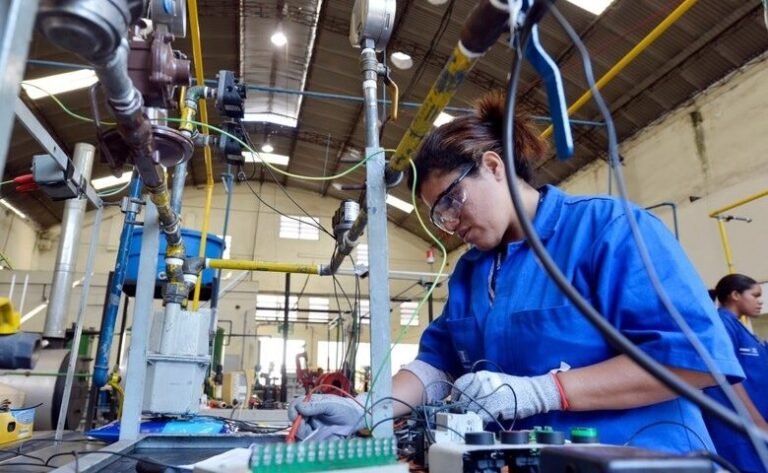 Cidade cria apenas 3 postos de trabalho com carteira assinada em janeiro