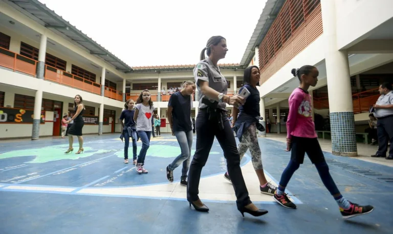 Professores da rede estadual passarão a ser avaliados na segunda-feira
