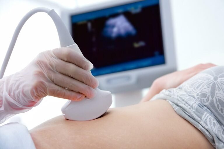 Exame pré-natal reduz chance de bebê nascer com anomalia