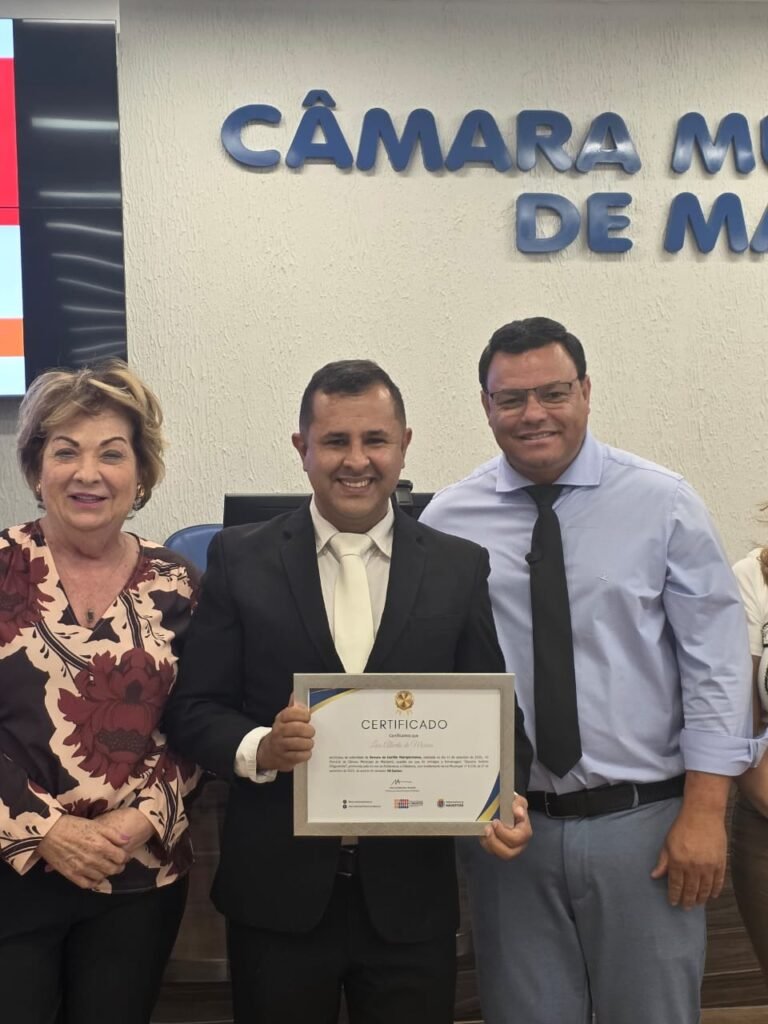 Diploma Antônio D’Agostino entregue durante a Semana do Escritor Mairiporanense