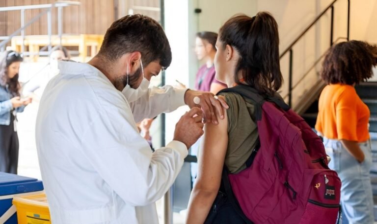 Vacinação contra a gripe começa neste sábado; 23.254 pessoas integram o grupo prioritário em Mairiporã