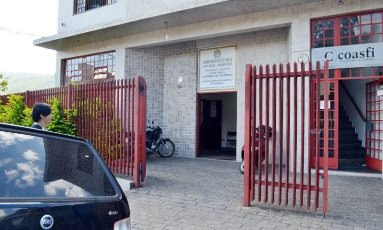 Mairiporã tem 22,6% dos eleitores com títulos cancelados ou suspensos