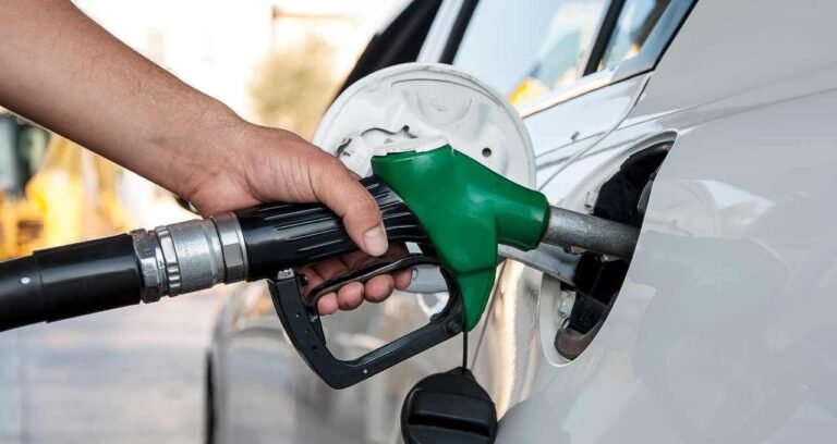 Governo estuda aumento da mistura de anidro na gasolina