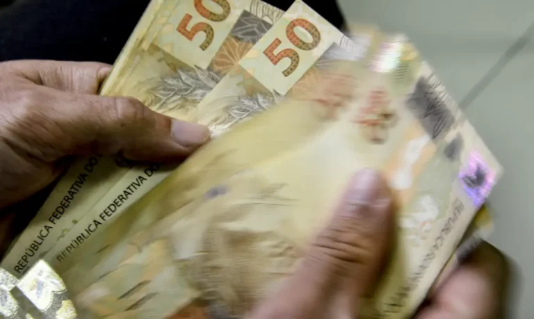 Mais de 8 mil beneficiários do INSS em Mairiporã começam a receber o 13º salário