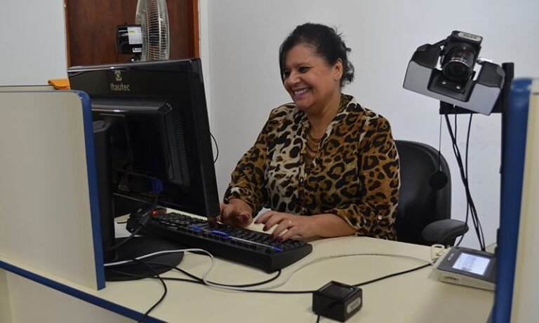 Eleitor tem seis dias para regularizar o título