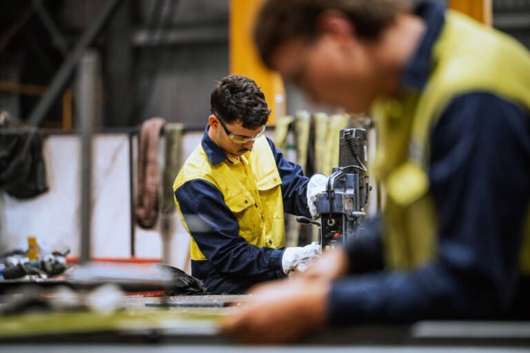 Indústria gera 81% dos empregos criados até abril em Mairiporã