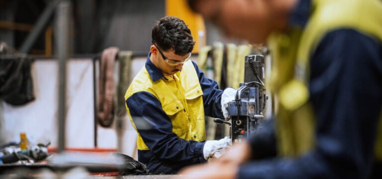 Mercado de trabalho perde força e cria apenas 26 vagas em seis meses no município
