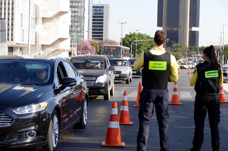 Multas de trânsito podem ter até 40% de desconto